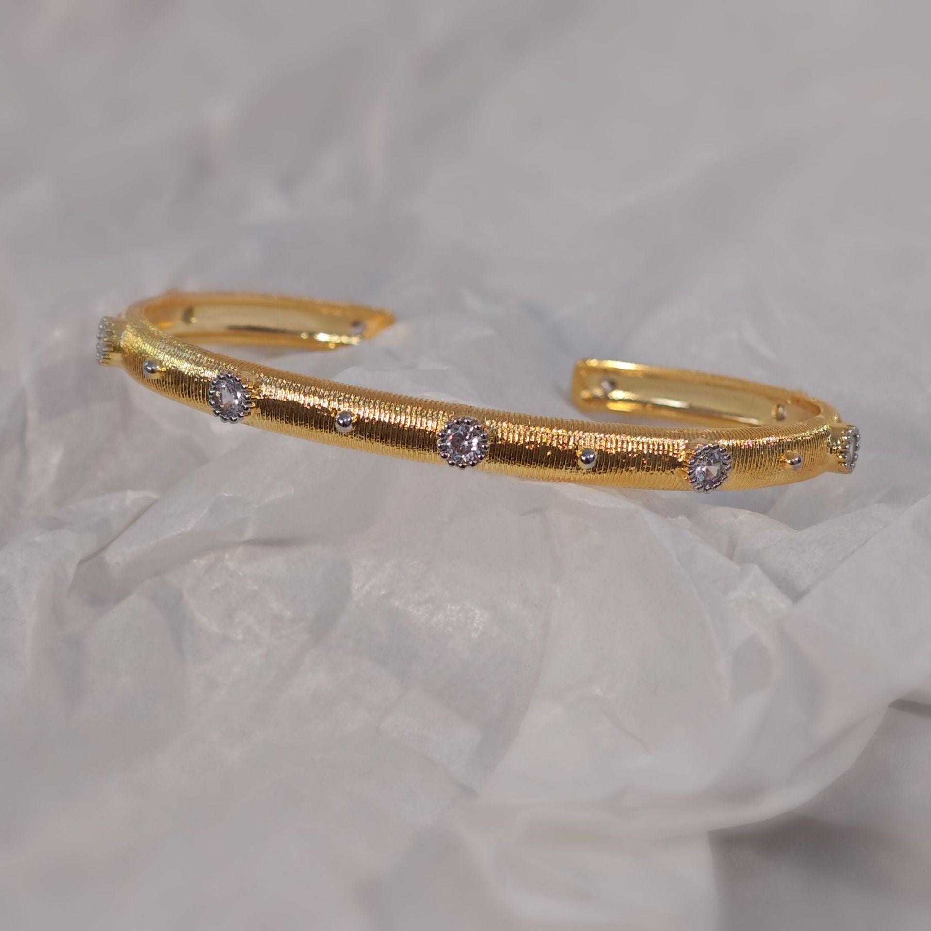 Four Leaves Clover Bangle