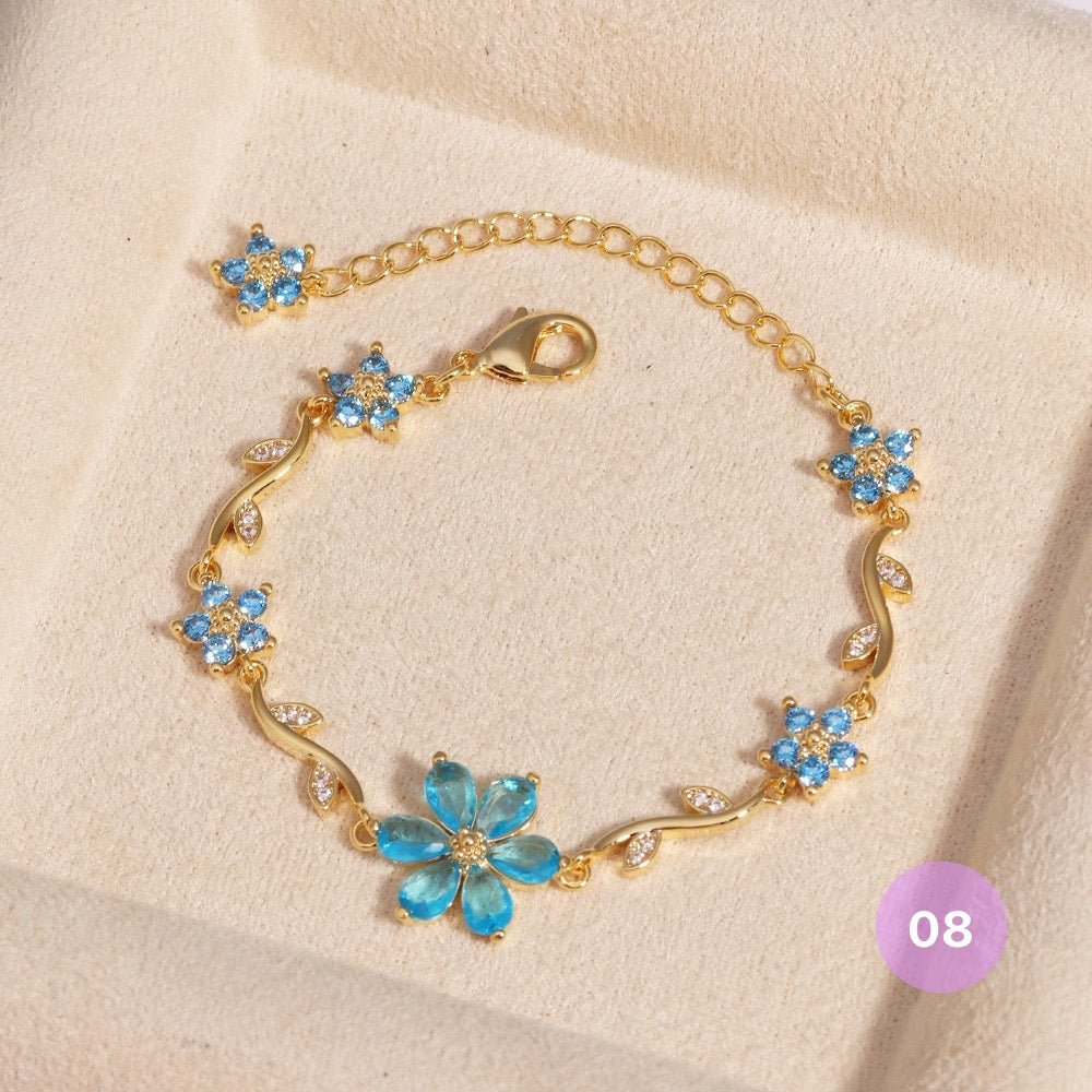 Dainty Flower Bracelet
