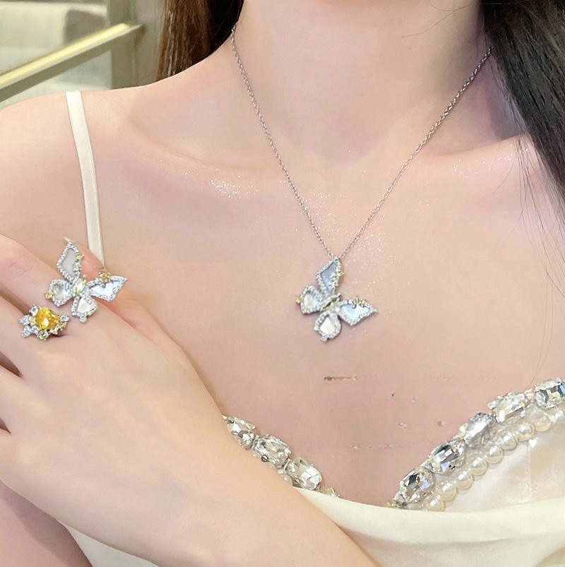 Golden Butterfly Fine Jewelry Collection