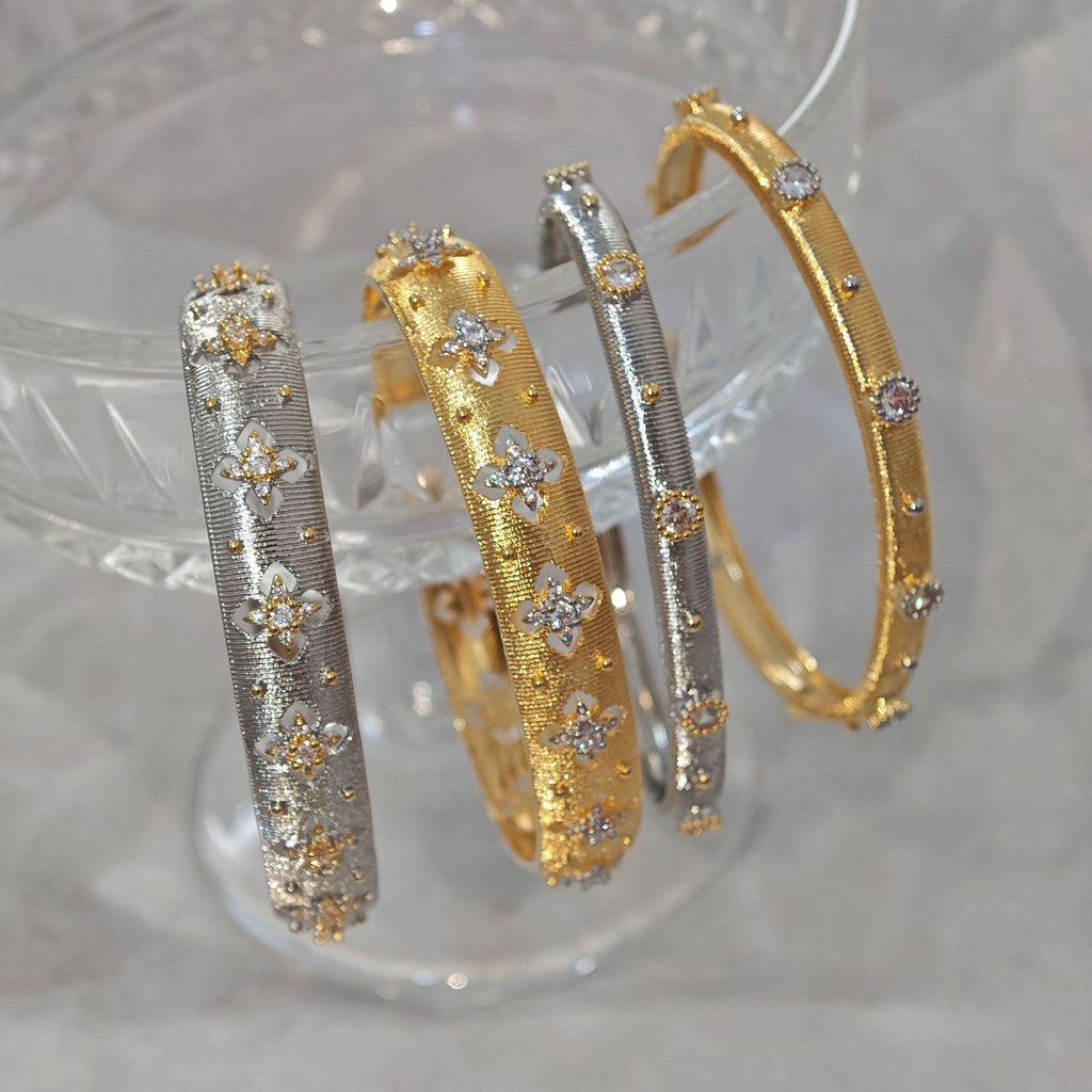 Four Leaves Clover Bangle