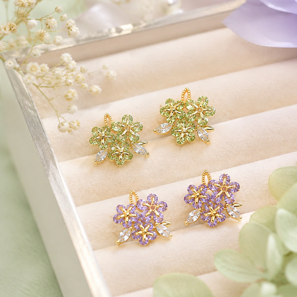 Dainty Flower Stud Earring