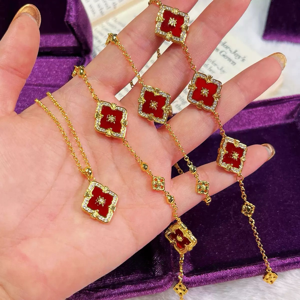 Red Onyx Four-Leaf Clover Jewelry Set