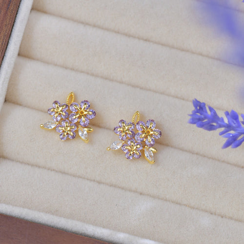 Dainty Flower Stud Earring