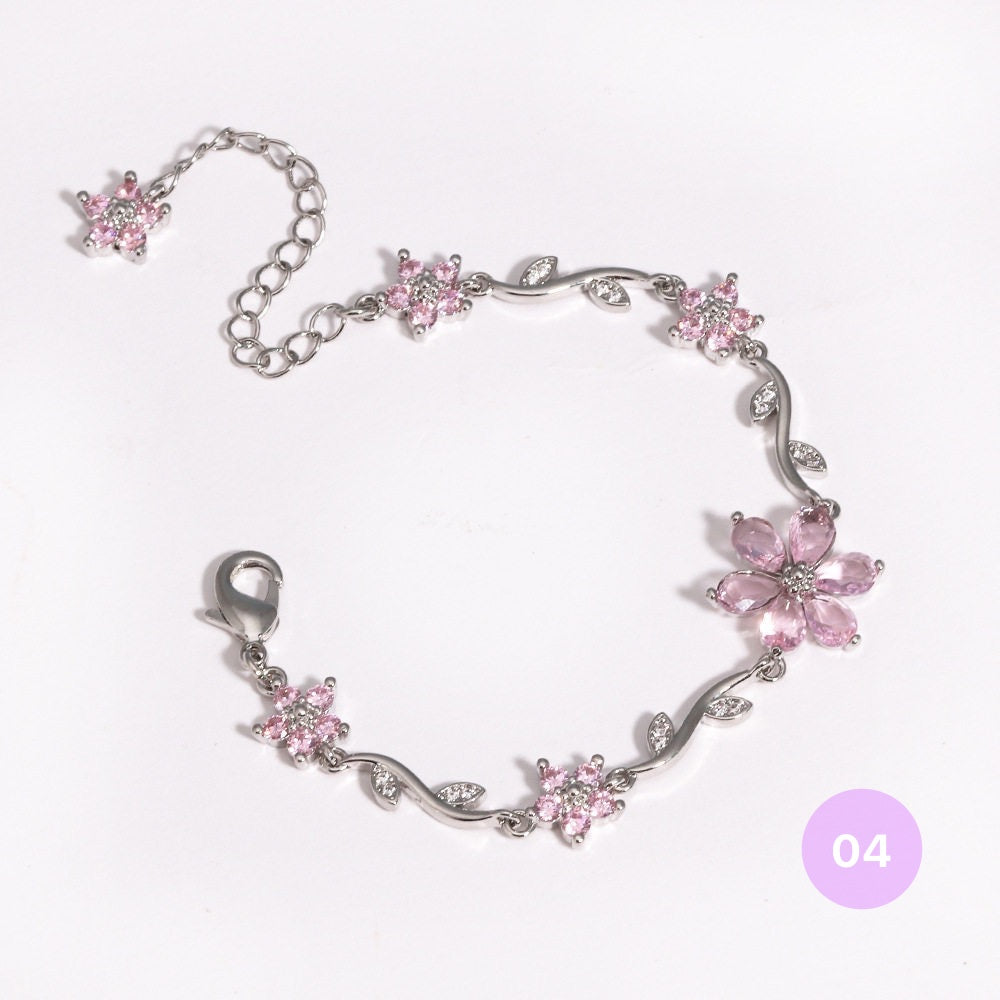 Dainty Flower Bracelet