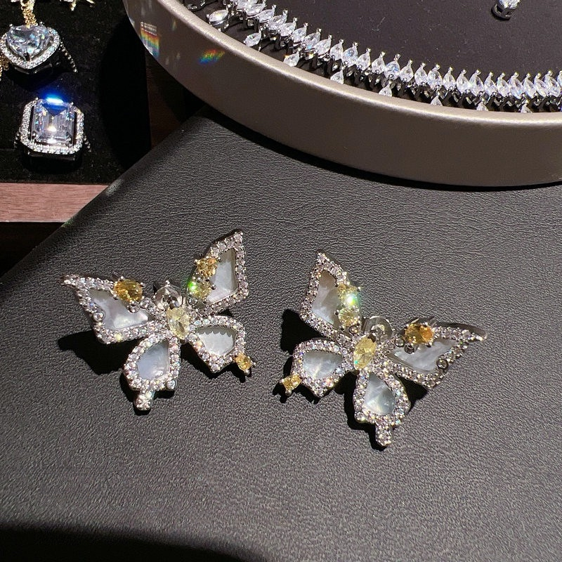 Golden Butterfly Fine Jewelry Collection
