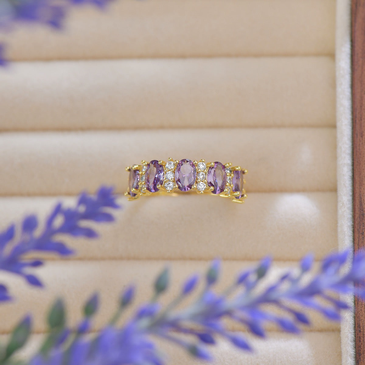 Royal Style Dainty Ring