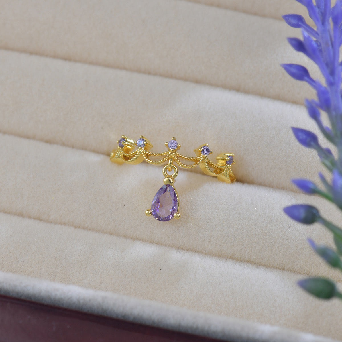 Royal Style Dainty Ring
