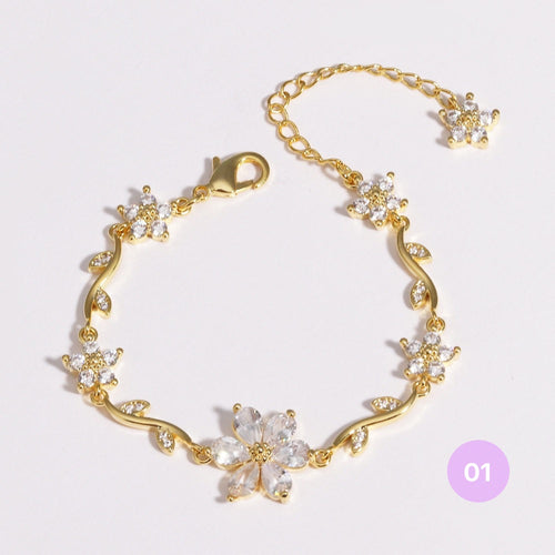 Dainty Flower Bracelet