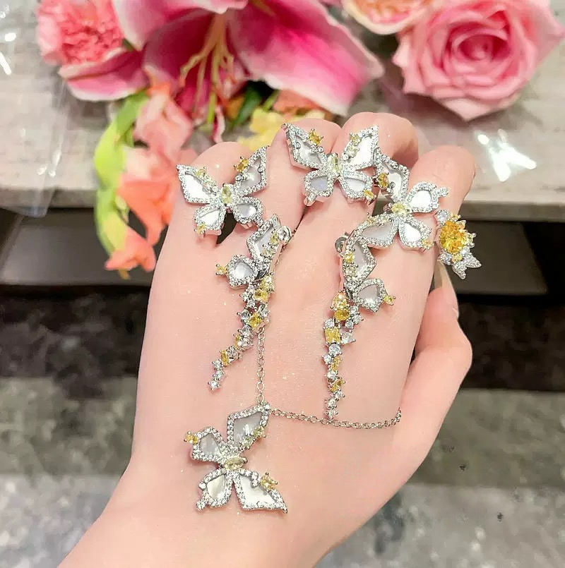 Golden Butterfly Fine Jewelry Collection